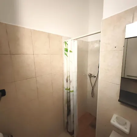 Apartman Miro - 2 *